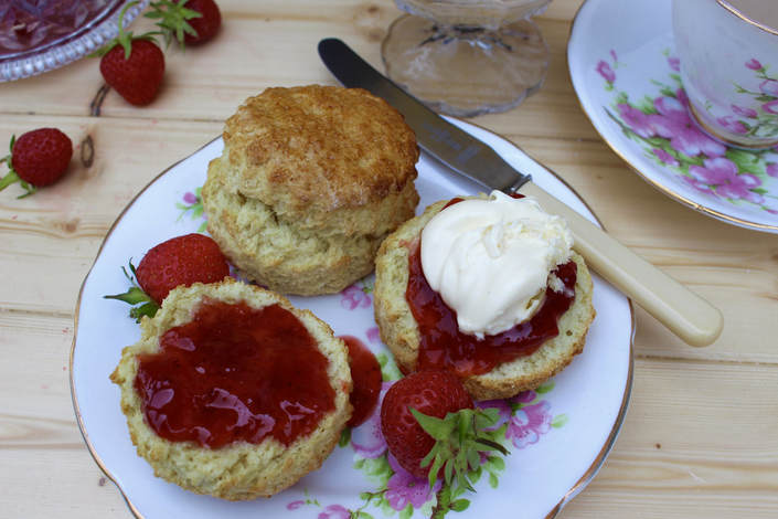 Miss Windsor: Mrs Simkins recipe for Heat Wave Scones!