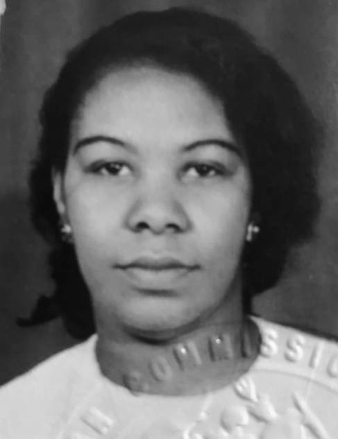 Miss Windsor:Beautiful Winnie from Jamaica - passport photo - 1962