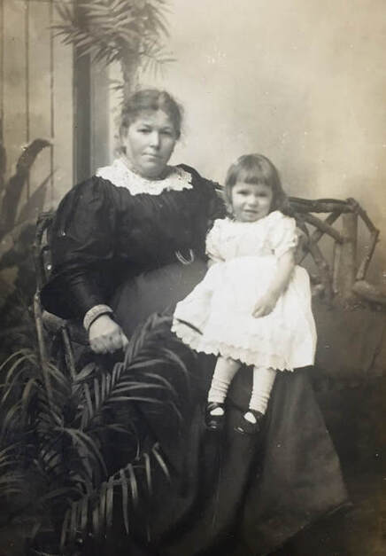 Great Great Grandma Georgina & Great Great Aunty Betty - Clevedon, Somerset - circa 1900.